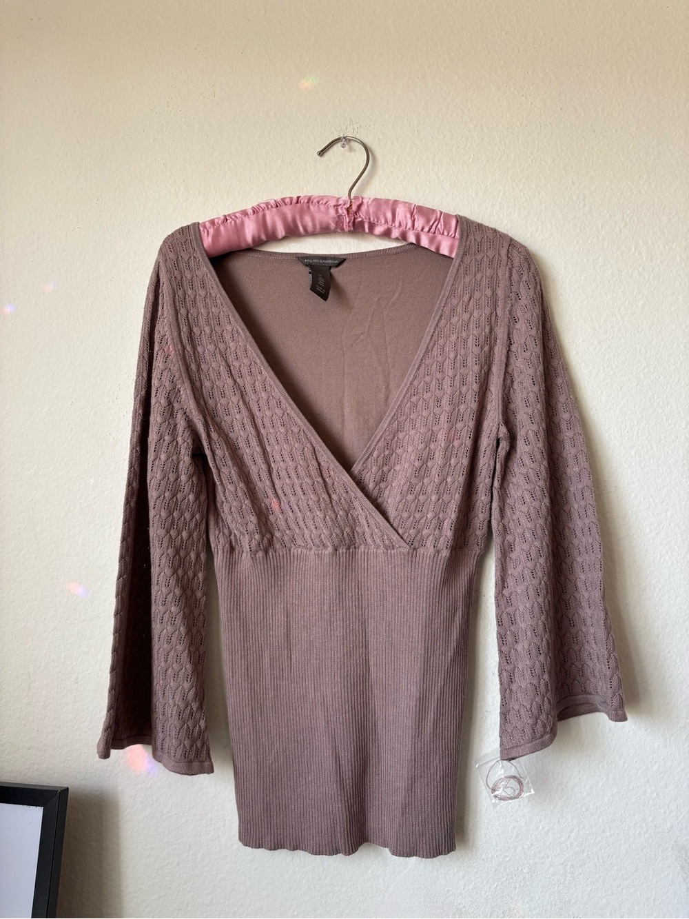 Boho Summer Mauve Knit V-Neck bell sleeved blouse